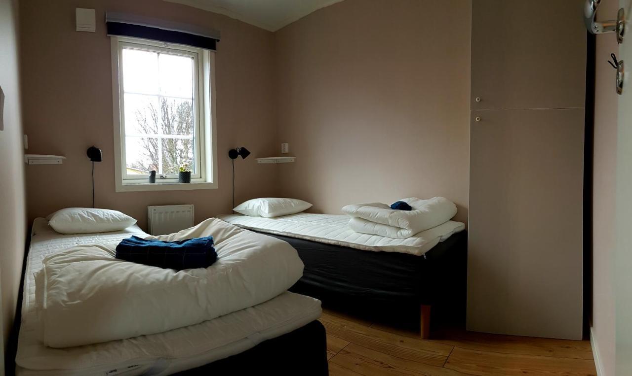 Nybyggd Stuga Intill Skogsbrynet - New Built Cottage Next To The Cowberry Forest ムーラ エクステリア 写真